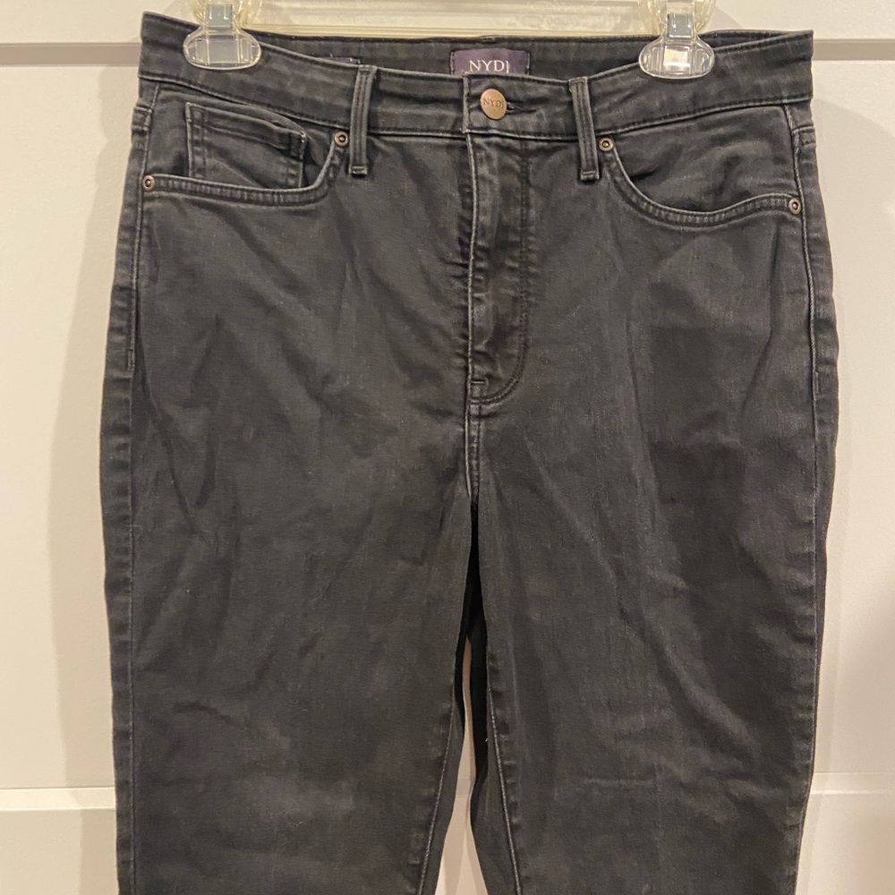 NYDJ Ami Skinny Black Jeans size 6 EUC Lift x Tuck Technology not your daughters - Picture 2 of 14